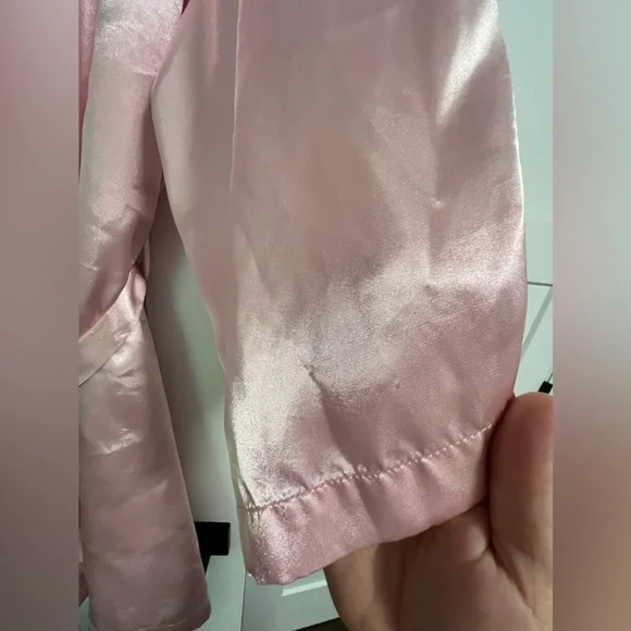 Satin Pink Robe - Picture 4 of 5